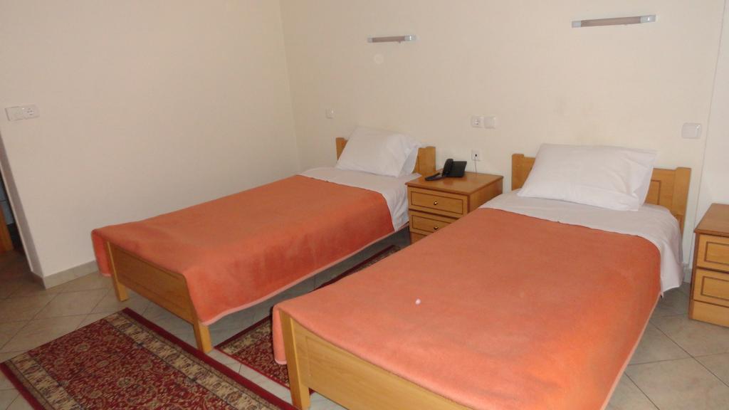 Hotel Kastro Servia Room photo
